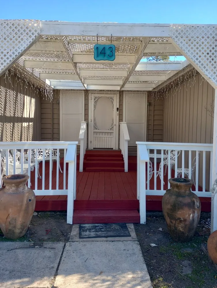 Trusted lawn mowing service in Boerne, TX - KC Unlimited Home Services