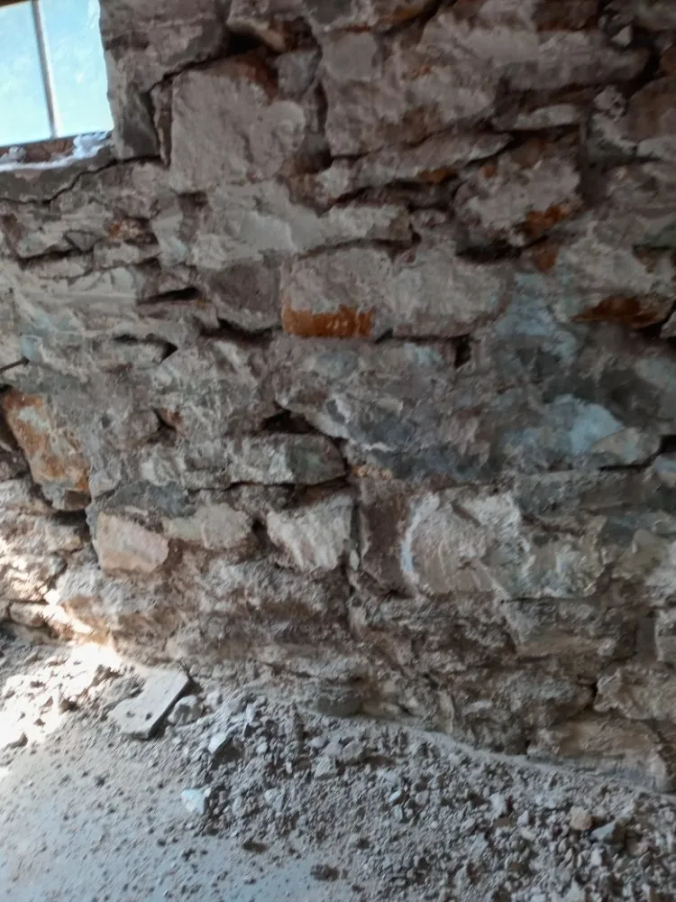 Local lawn care service for residential properties in Kansas City, MO by Kcmo Concrete Workx