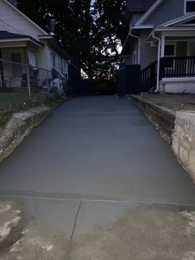 Affordable landscape installation for year-round maintenance across Kansas City, MO - Kcmo Concrete Workx