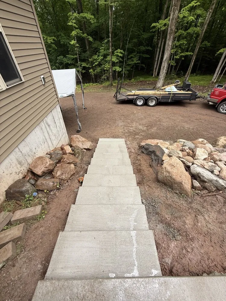 Expert lawn care service experts serving Prairie Du Sac, WI - KCV Construction and Land Services