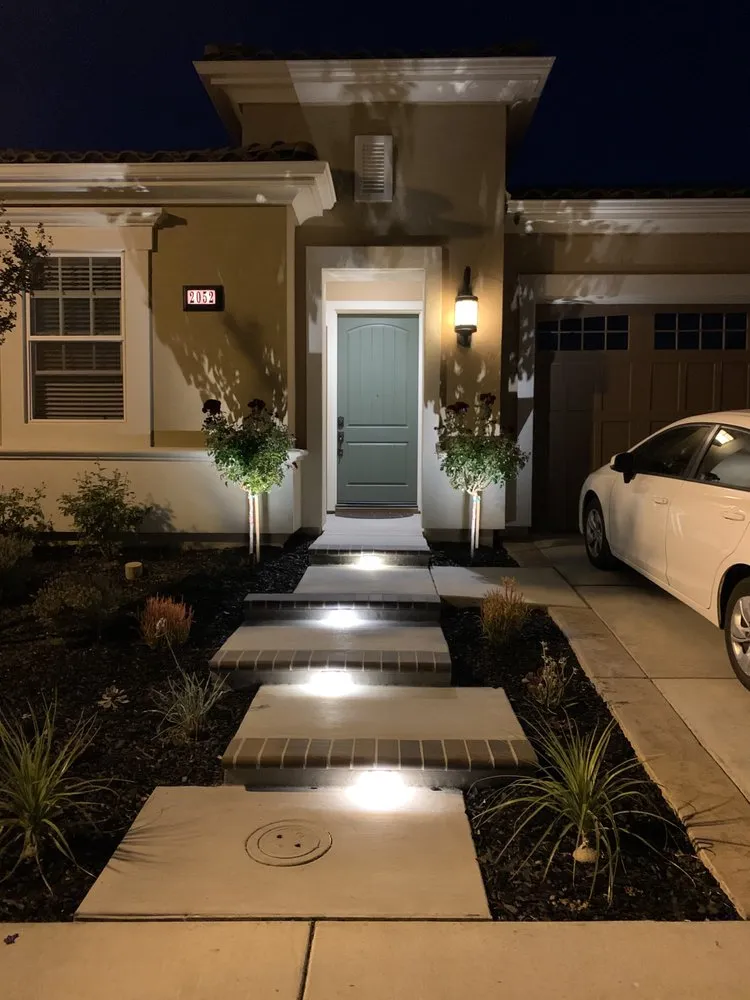 Expert yard cleanup service experts serving Brentwood, CA - KD Landscape