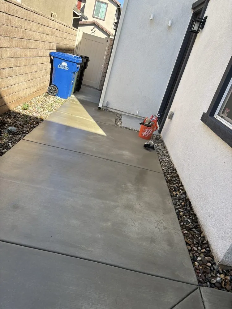 Professional garden landscaping for homes across Ontario, CA - K&D Landscape