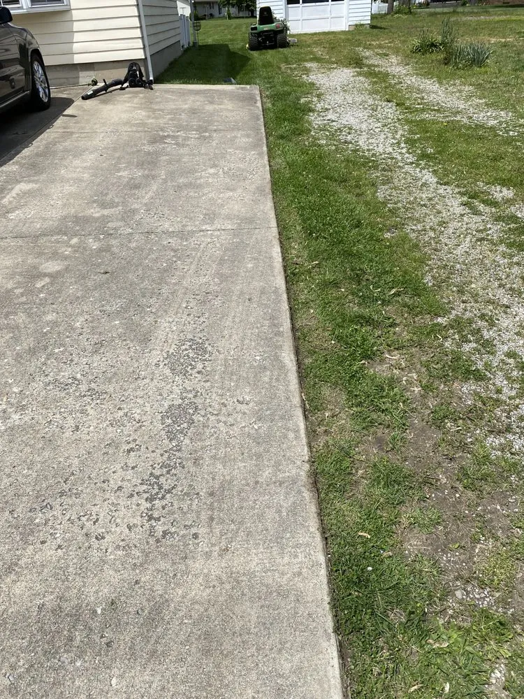 Affordable yard maintenance in Teutopolis, IL by KD Lawn & Landscape