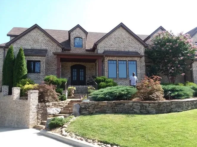 Reliable yard cleanup service in Nashville, TN - KDEarthCare