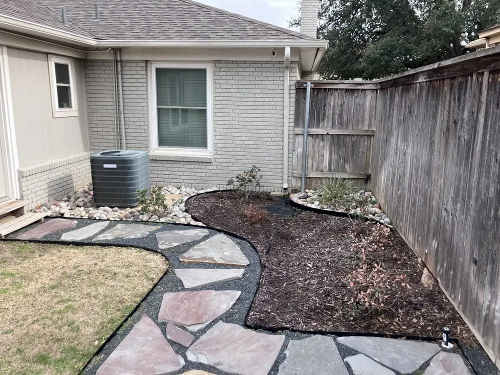 Expert landscaping services experts serving Benbrook, TX - KD's Lawn Care and Landscaping