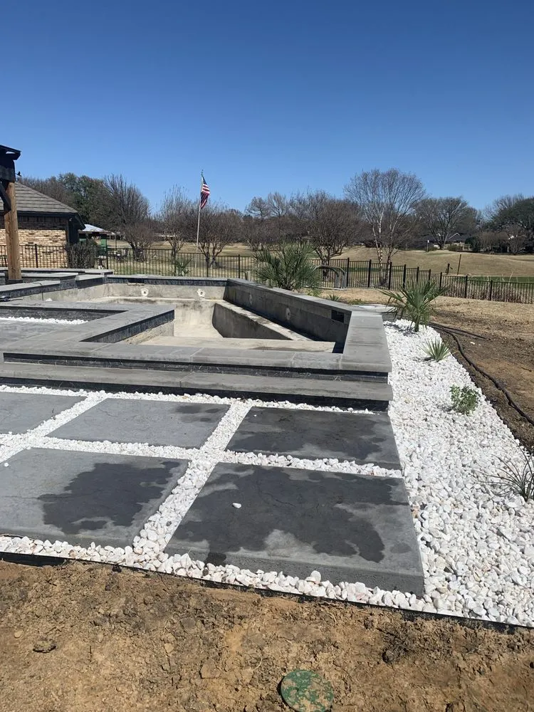 Trusted garden landscaping in Benbrook, TX - KD's Lawn Care and Landscaping