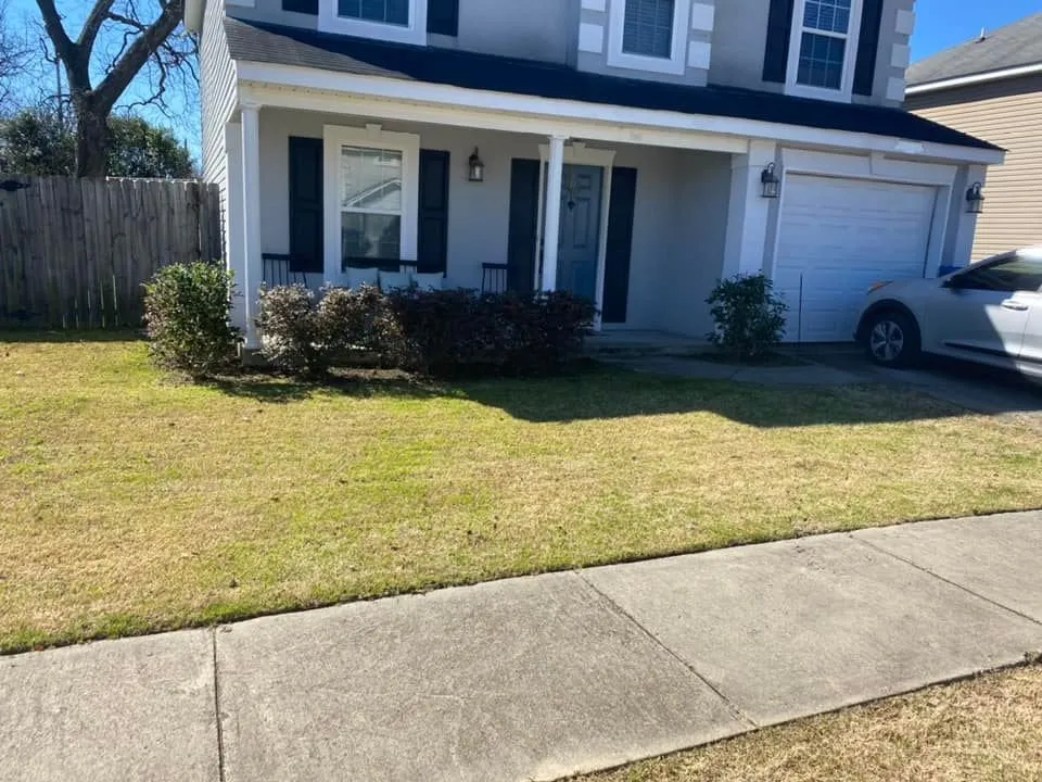 Custom lawn care service near you in Augusta, GA by KD's Lawn Care Services