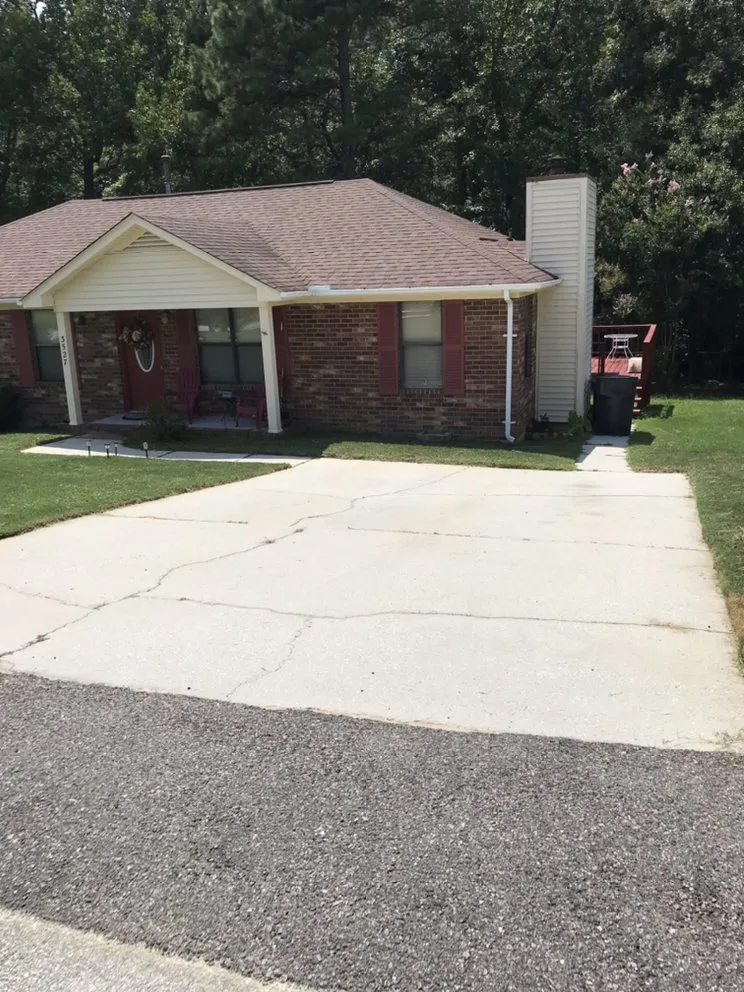 Top-rated garden landscaping experts serving Augusta, GA - Kdubb Lawn Service