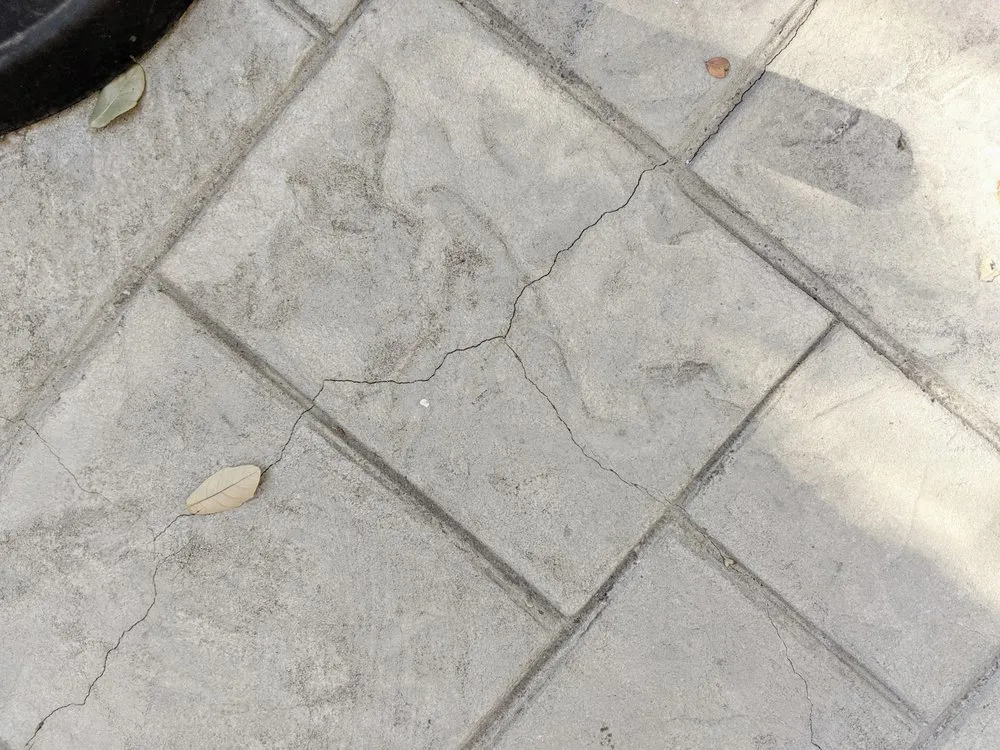 Professional lawn mowing service in Garland, TX by Keathley Landscaping