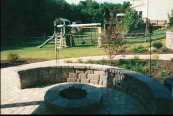 Local lawn care service experts serving Media, PA - Kee Landscaping