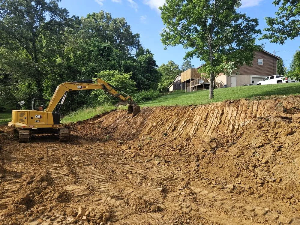 Trusted yard cleanup service experts serving Knoxville, TN - Keeble Hauling & Excavating