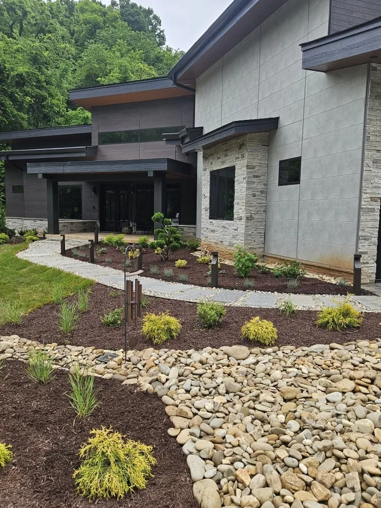 Expert residential landscaping experts serving Knoxville, TN - Keeble Hauling & Excavating