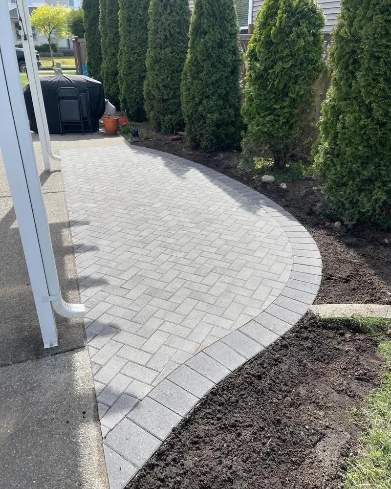 Affordable garden landscaping for residential properties in Tumwater, WA by Keen Eye Landscaping