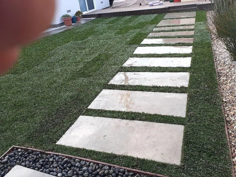 Expert yard cleanup service for beautiful yards across Providence, RI - Keen Grounds Maintenance