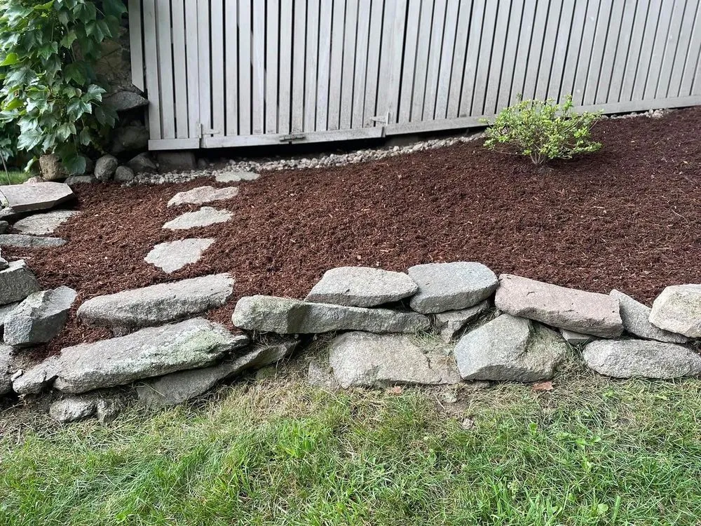 Expert garden landscaping in Pittsfield, NH - Keene Eye Landscaping And Fine Gardening