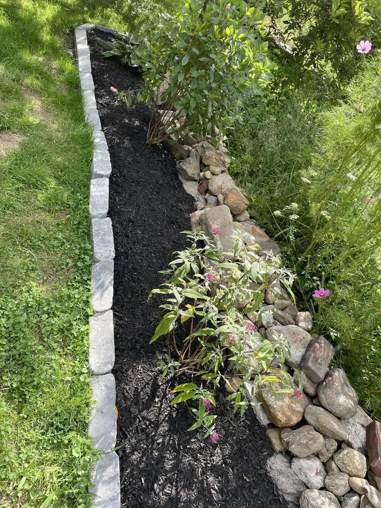 Professional landscape installation experts serving Pittsfield, NH - Keene Eye Landscaping And Fine Gardening