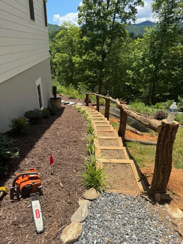 Custom yard cleanup service in Franklin, NC - Keener Landscaping