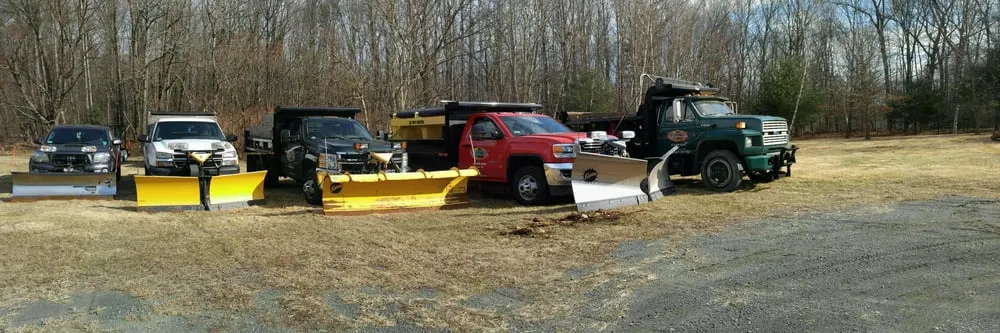 Local yard maintenance in Southwick, MA - KeenKut Landscaping