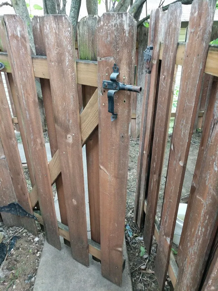 Reliable yard maintenance for homes across Austin, TX - Keep Austin Landscaped