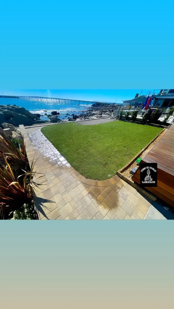 Custom yard maintenance for residential properties in Ventura, CA by Keep It Clean Landscape