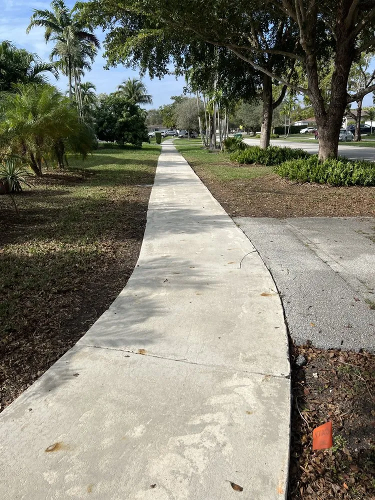 Trusted outdoor landscaping experts serving Miami, FL - Keep It Clean Property Maintenance