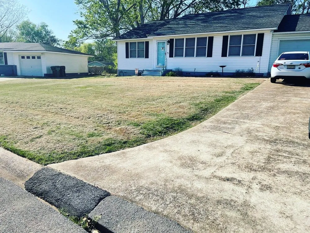 Affordable landscape design in Fayetteville, TN by Keep It Cut Landscaping