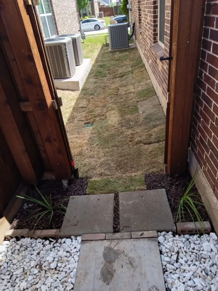 Custom landscaping services for outdoor upgrades across Lakeside, TX - Keep It Green lawncare & Landscape