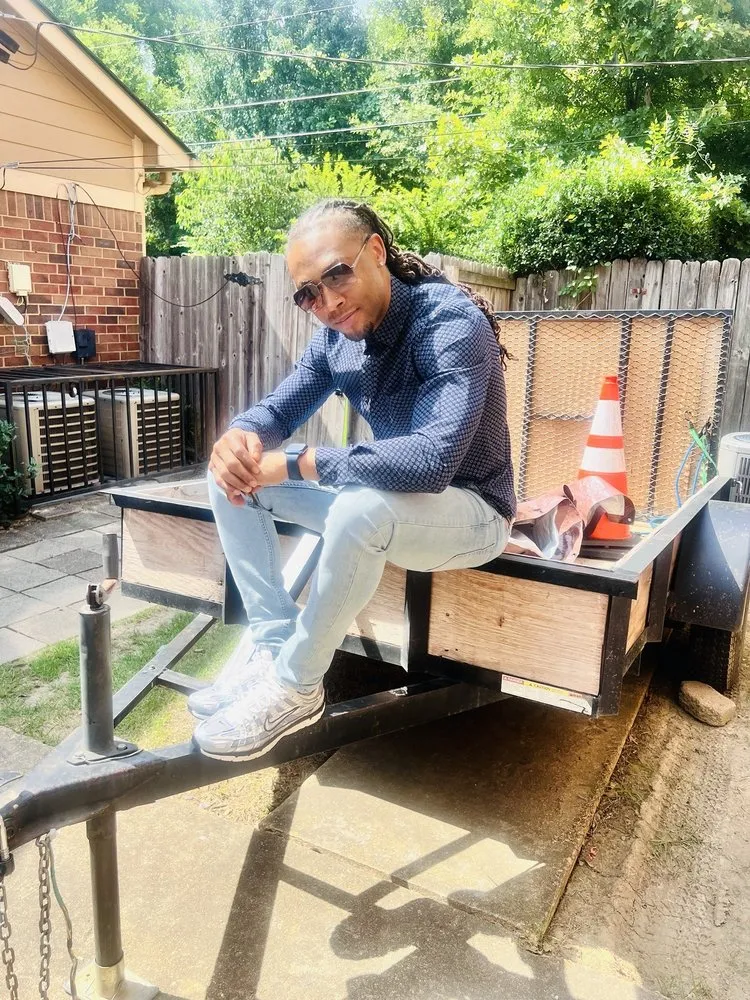 Professional landscaping services for residential properties in Memphis, TN by Keep It Low Landscaping