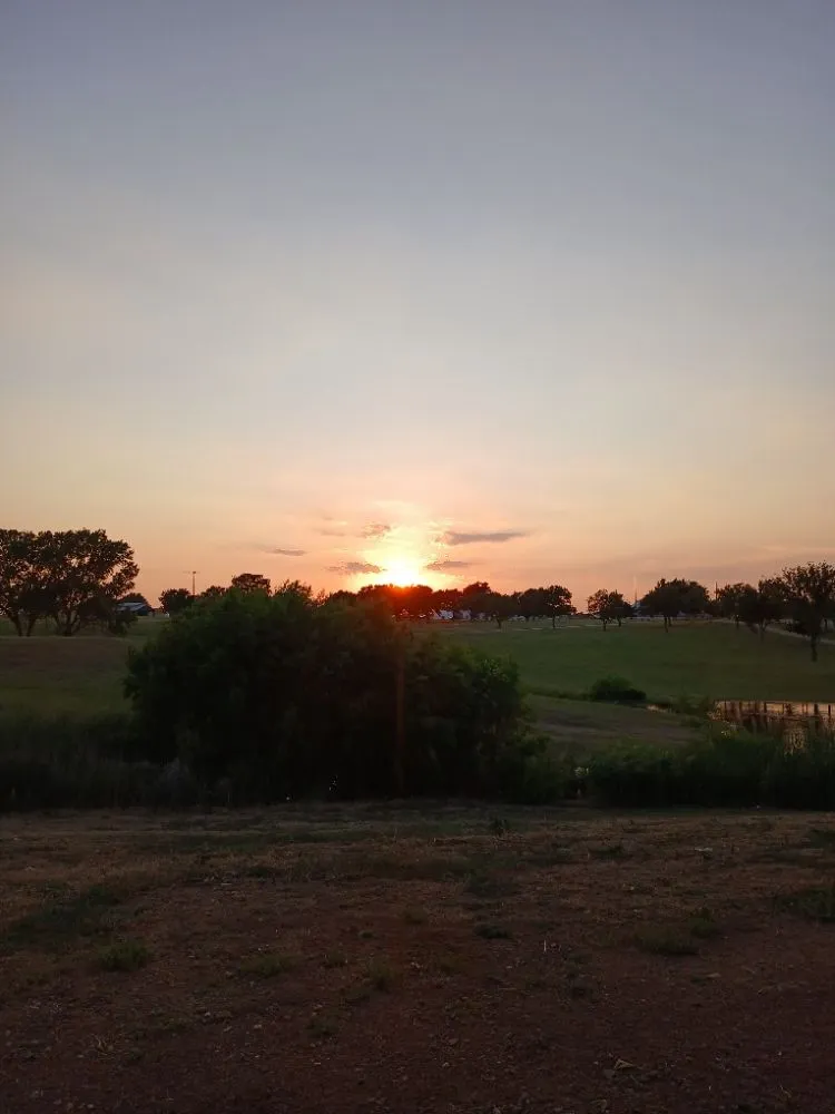 Reliable lawn care service with custom design in Lawton, OK by Keep It Pushing Lawn care & Tree service