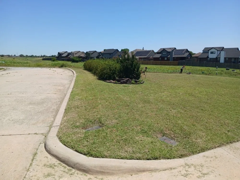 Trusted landscape installation for homes across Lawton, OK - Keep It Pushing Lawn care & Tree service