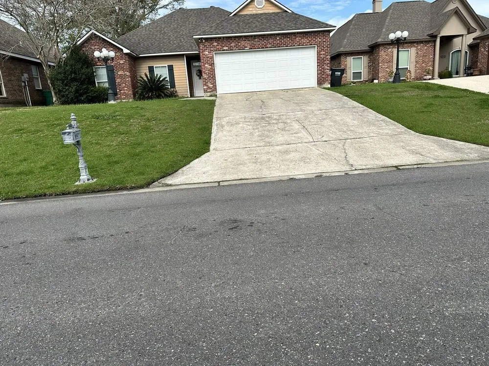 Trusted yard maintenance experts serving Prairieville, LA - Keep It Tended & Cultivated