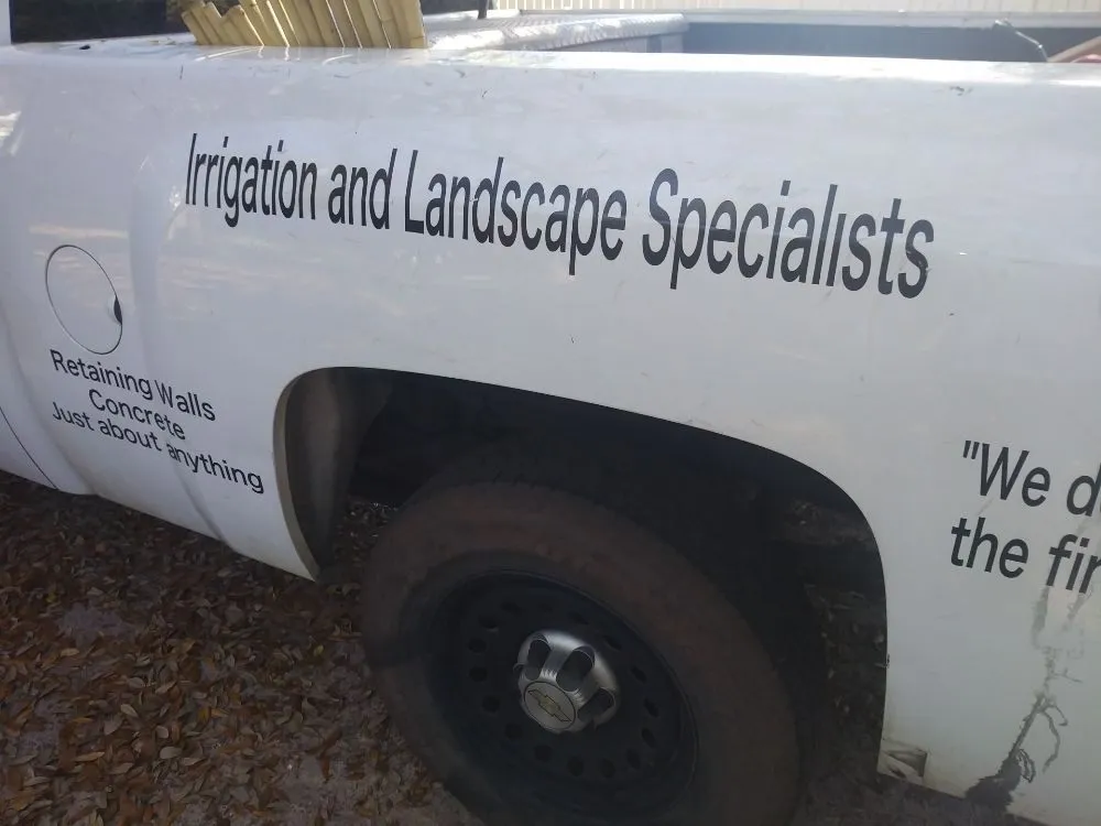 Local yard cleanup service for outdoor upgrades across Crestview, FL - Keep It Wet