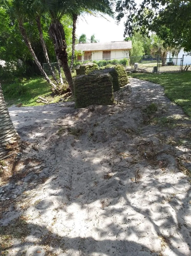 Affordable yard cleanup service near you across Fort Myers, FL - Keepin' Dirty