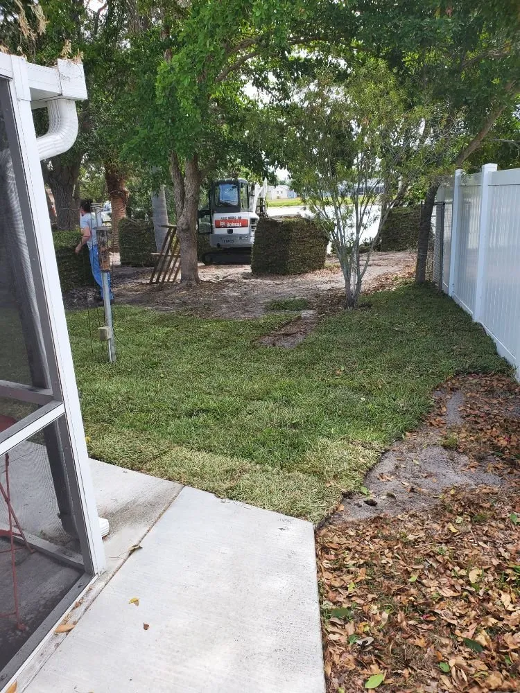 Reliable yard maintenance in Fort Myers, FL - Keepin' Dirty