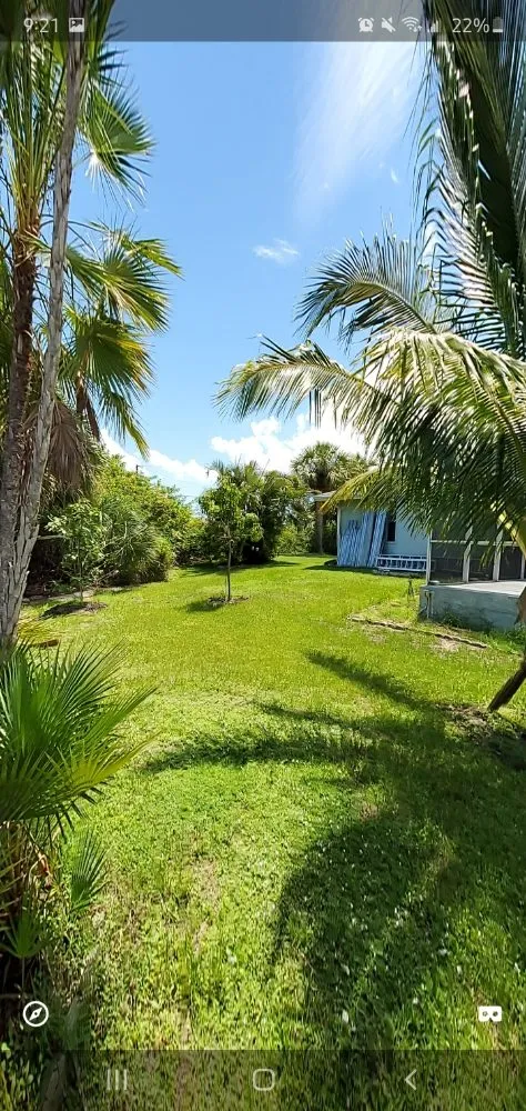 Affordable outdoor landscaping for beautiful yards across Fort Myers, FL - Keepin' Dirty