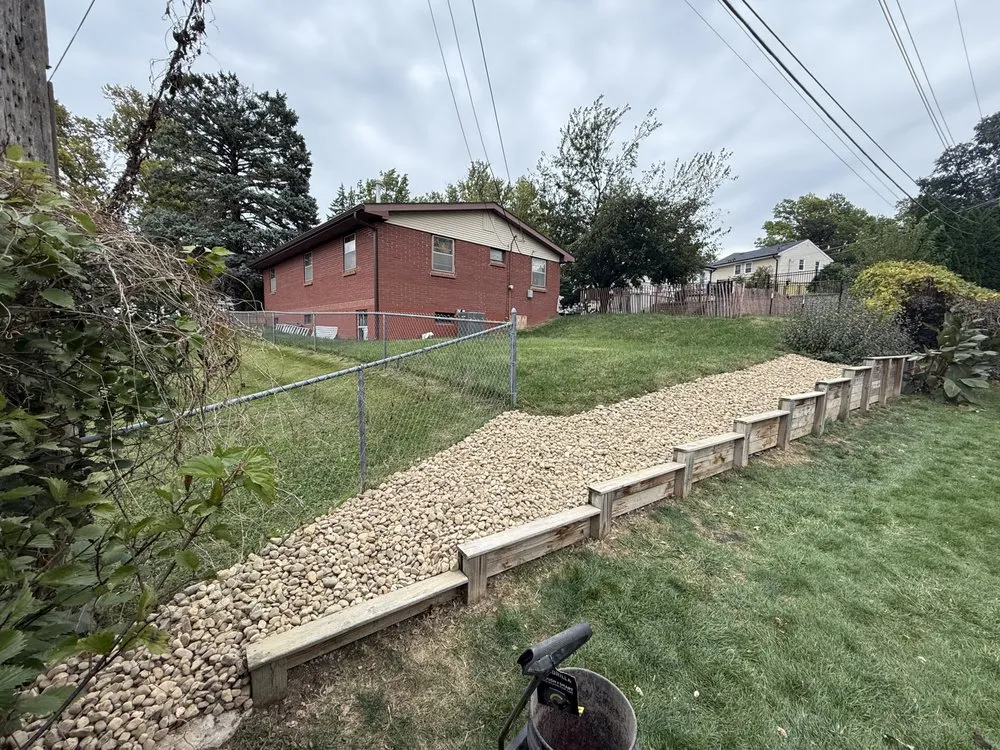 Top-rated garden landscaping for beautiful yards across Omaha, NE - Keepin It Clean Lawn Care