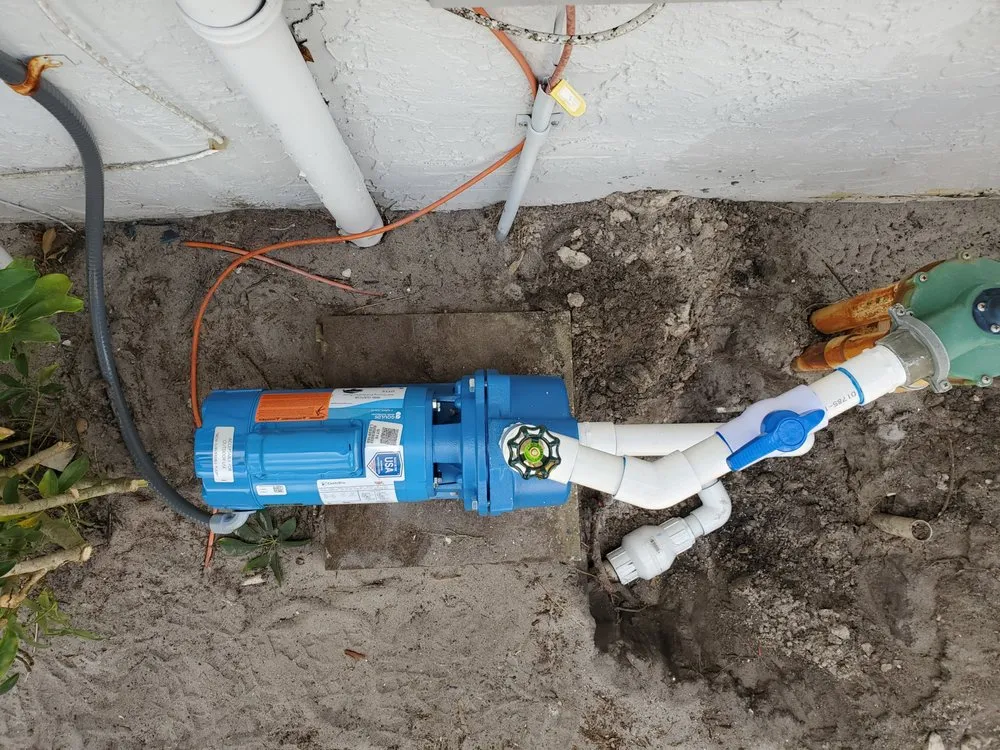 Reliable lawn care service experts serving Coral Springs, FL - Keeping iT Green