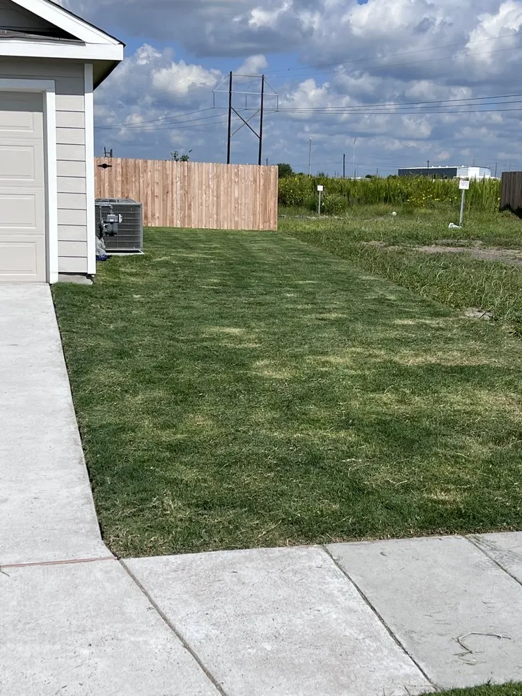 Top-rated yard maintenance in Corpus Christi, TX - Keeping It Green