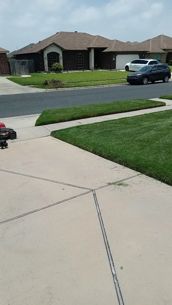 Reliable residential landscaping in Corpus Christi, TX by Keeping It Green