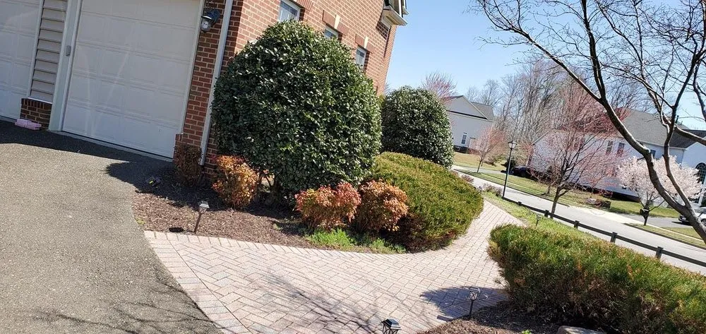 Top-rated yard cleanup service in Capitol Heights, MD by Keeping It Green Landscaping