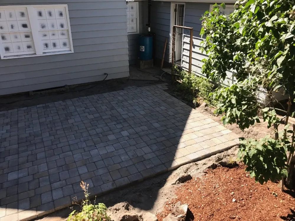 Affordable landscape design experts serving Salem, OR - Keeping Up With the Jones