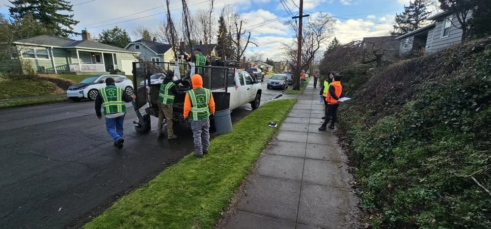 Professional garden landscaping in Salem, OR - Keeping Up With the Jones