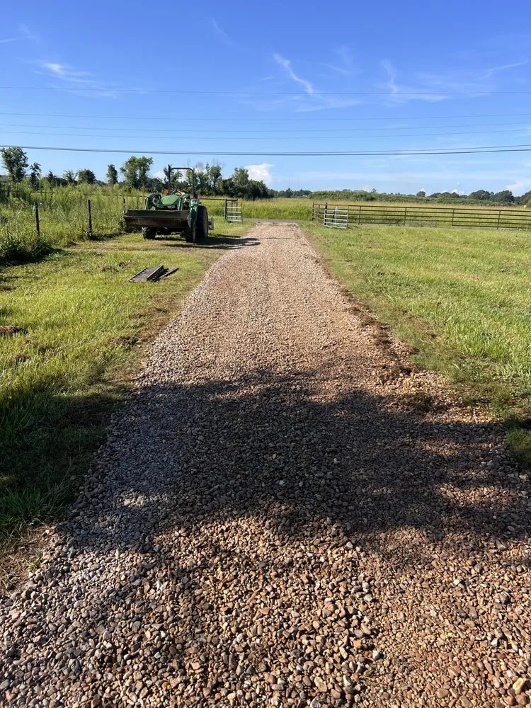 Affordable landscaping services in Saint Martinville, LA - Kee’s Bush Hogging & Lawn Service