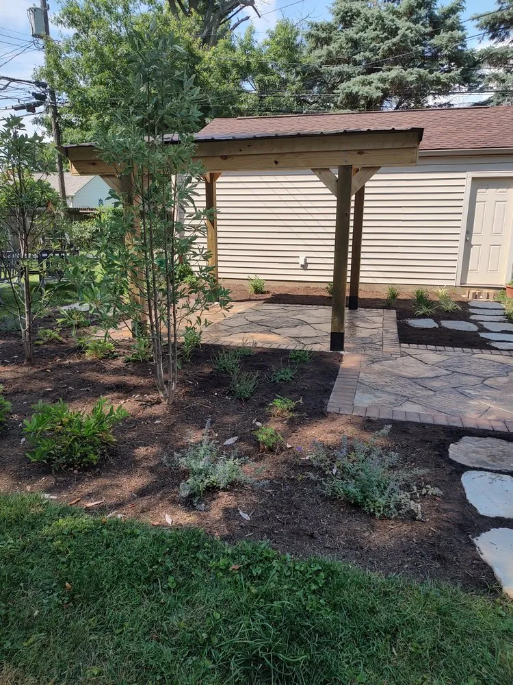 Professional yard maintenance in Mount Sterling, KY - Keesee Excavating & Landscaping