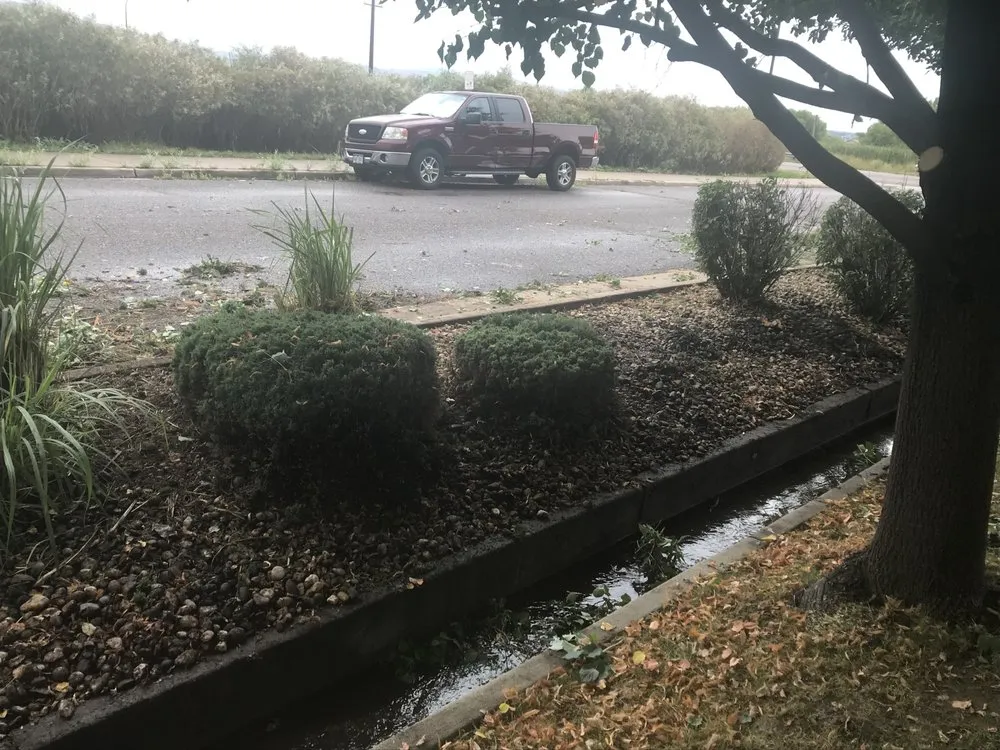 Expert outdoor landscaping experts serving Englewood, CO - Keesen Landscape Management