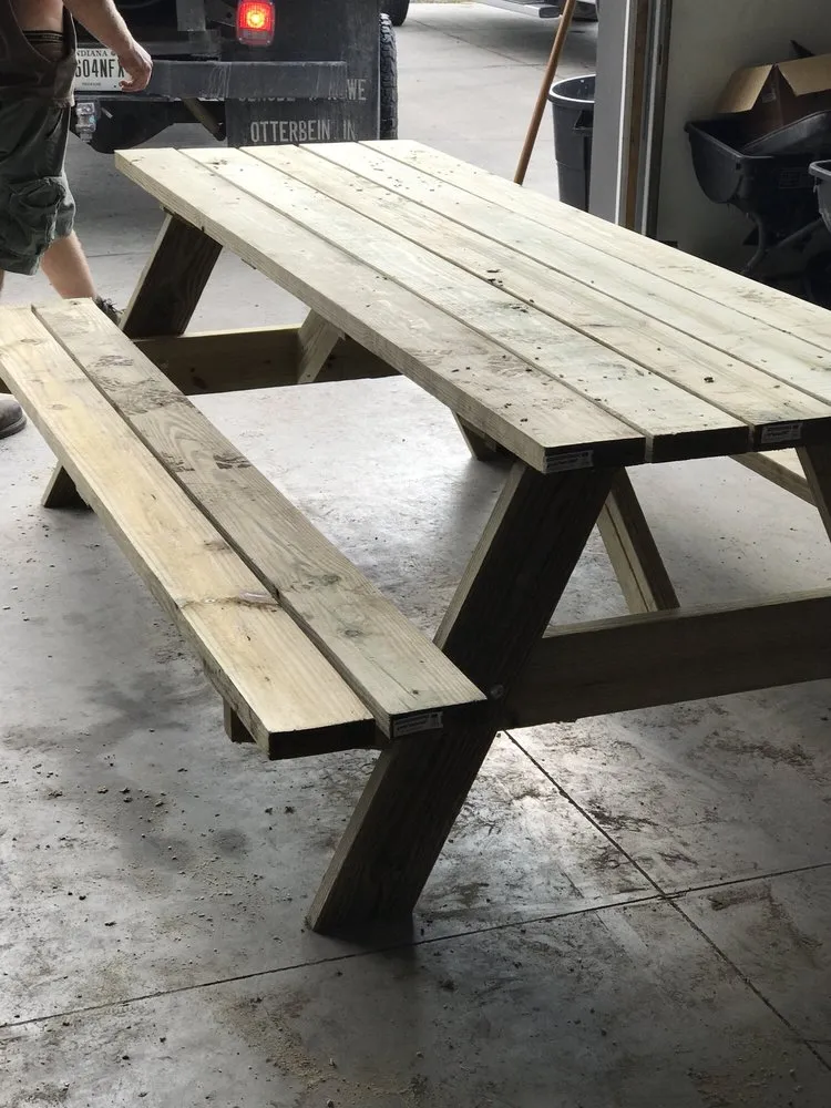 Custom lawn care service in Monticello, IN - Keesling Home Maintenance