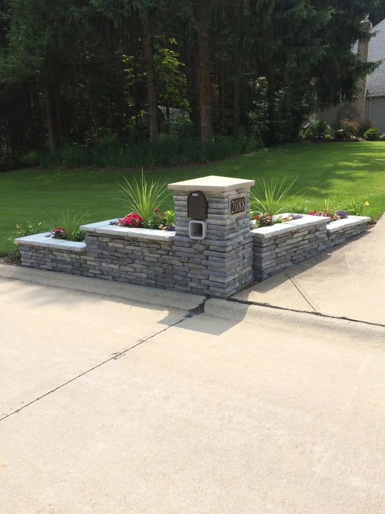 Affordable landscape design for year-round maintenance in Cleveland, OH by Keifer Construction