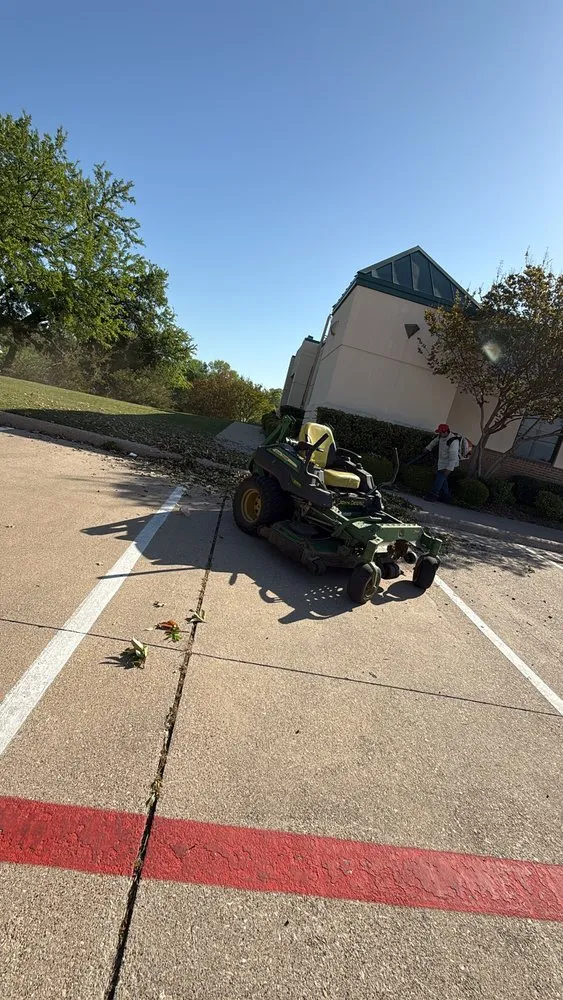 Professional residential landscaping experts serving Crandall, TX - Keily's Landscaping Services