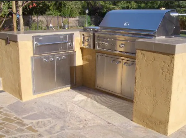 Affordable landscape design in Menlo Park, CA by Keith Willig Landscape Architecture