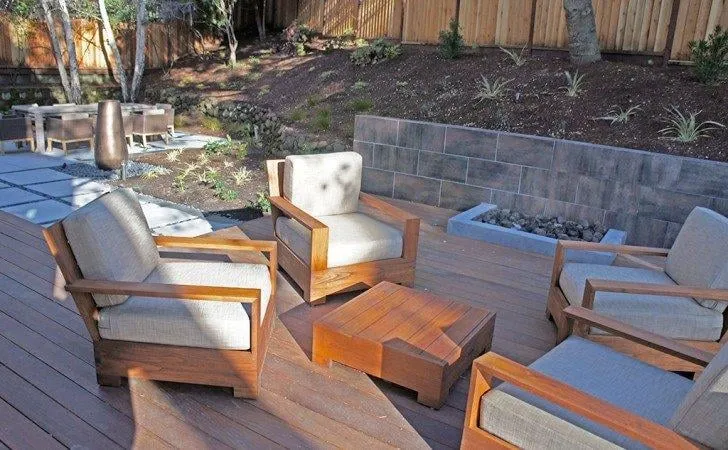 Custom lawn mowing service for residential properties in Menlo Park, CA by Keith Willig Landscape Architecture